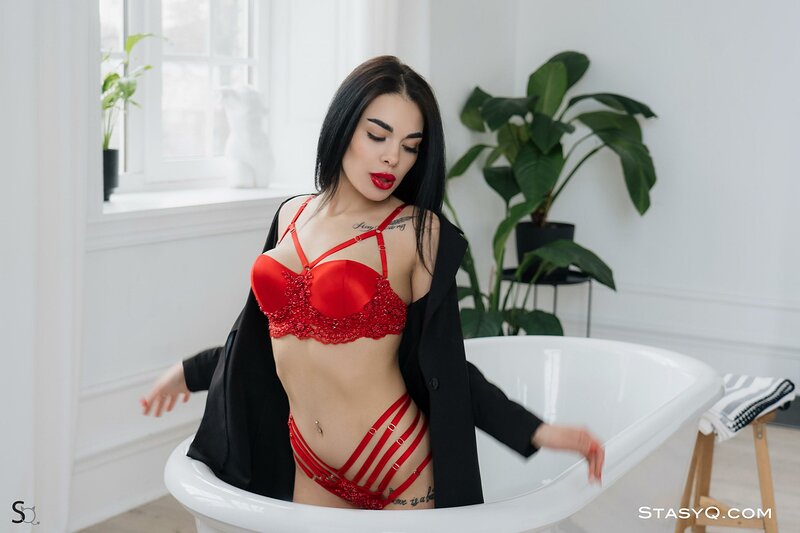 Василиса, 24 года, 5 размер груди